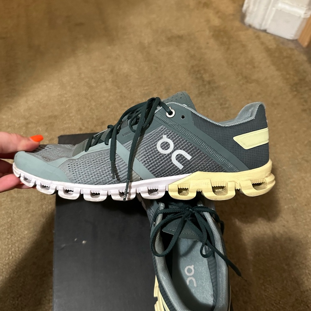 Slight worn on clouds